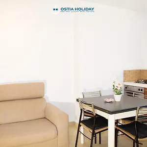 Holiday Tancredi Chiaraluce Lido di Ostia