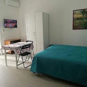 Monolocale Locaz.turistica Apartament