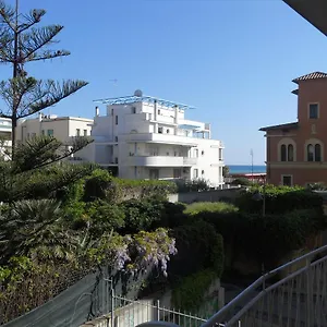 Le Vele Lido di Ostia